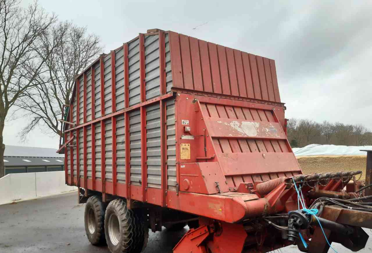 Taarup 1030 Ladewagen hooibouwmachines - Саморазтоварващо се ремарке: снимка 2 Taarup 1030 Ladewagen hooibouwmachines - Саморазтоварващо се ремарке: снимка 2