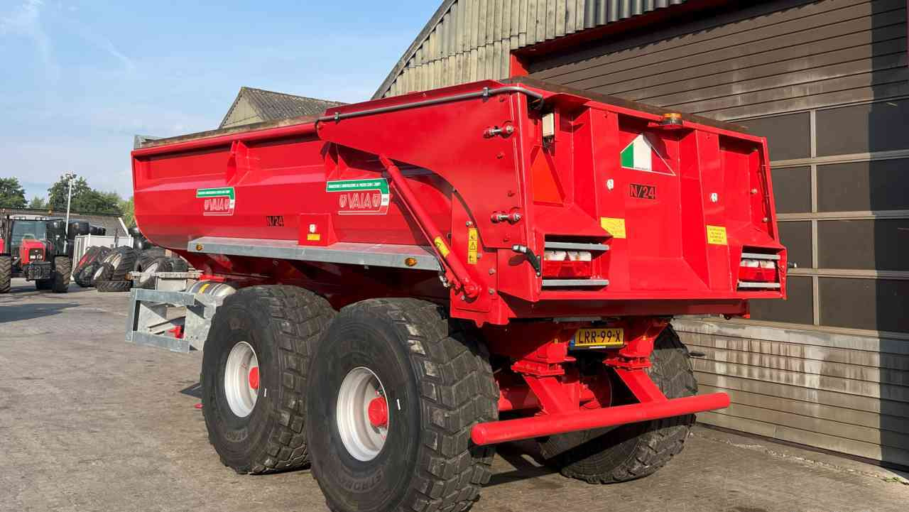 Vaia N/24 Kipper, dumper, zandkipper, gronddumper, landbouwtransport - Селскостопанско ремарке самосвал: снимка 4 Vaia N/24 Kipper, dumper, zandkipper, gronddumper, landbouwtransport - Селскостопанско ремарке самосвал: снимка 4