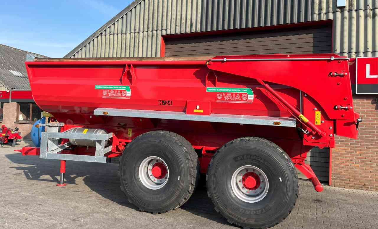 Vaia N/24 Kipper, dumper, zandkipper, gronddumper, landbouwtransport - Селскостопанско ремарке самосвал: снимка 3 Vaia N/24 Kipper, dumper, zandkipper, gronddumper, landbouwtransport - Селскостопанско ремарке самосвал: снимка 3