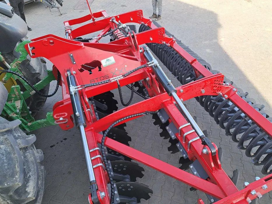 Brona talerzowa ATOS XXL AMJ Agro - Дискова брана: снимка 3 Brona talerzowa ATOS XXL AMJ Agro - Дискова брана: снимка 3