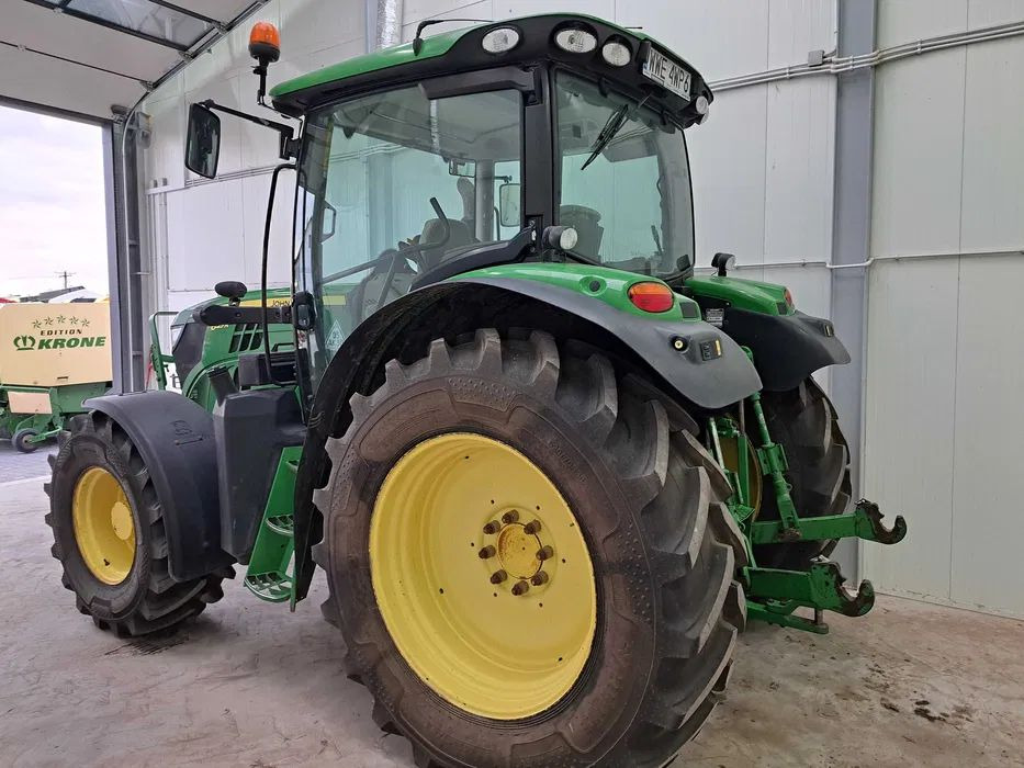 John Deere 6125R 2015 Rok - Трактор: снимка 4 John Deere 6125R 2015 Rok - Трактор: снимка 4