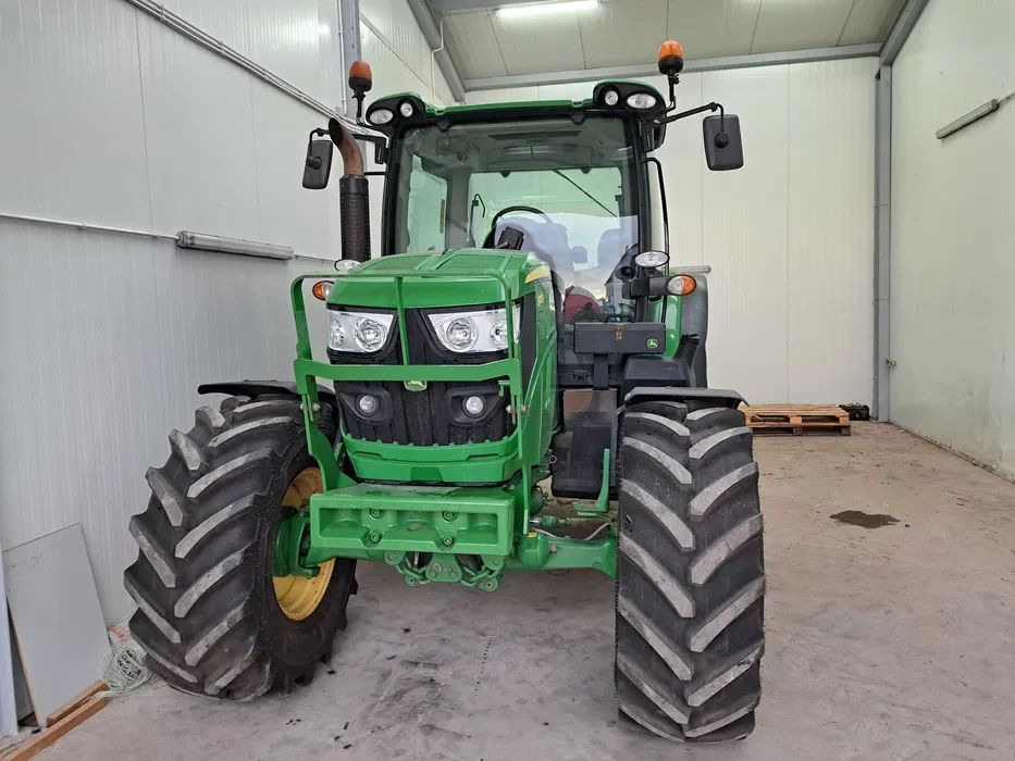 John Deere 6125R 2015 Rok - Трактор: снимка 5 John Deere 6125R 2015 Rok - Трактор: снимка 5