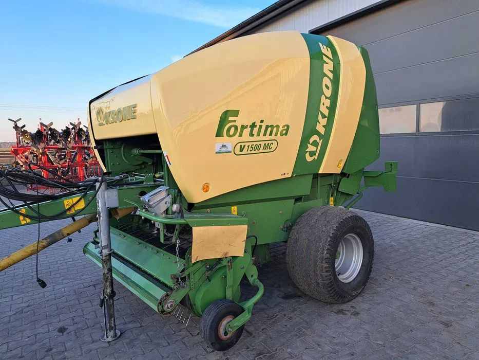 Krone Fortima V 1500 MC - Рулонна сламопреса: снимка 2 Krone Fortima V 1500 MC - Рулонна сламопреса: снимка 2