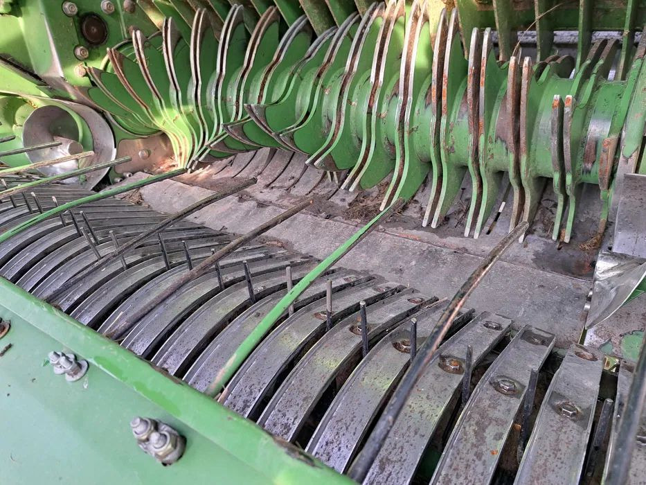 Krone Fortima V 1500 MC - Рулонна сламопреса: снимка 4 Krone Fortima V 1500 MC - Рулонна сламопреса: снимка 4
