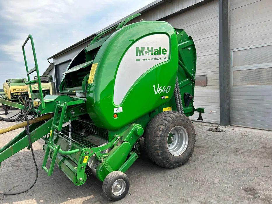 Mchale V640 - Рулонна сламопреса: снимка 1 Mchale V640 - Рулонна сламопреса: снимка 1