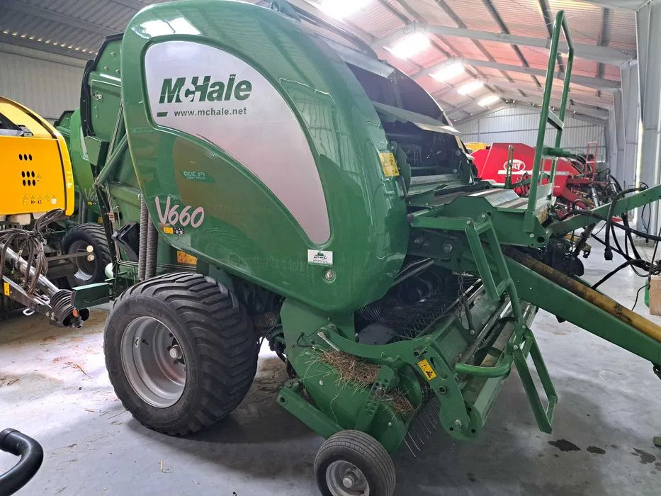 Mchale V660 - Рулонна сламопреса: снимка 2 Mchale V660 - Рулонна сламопреса: снимка 2