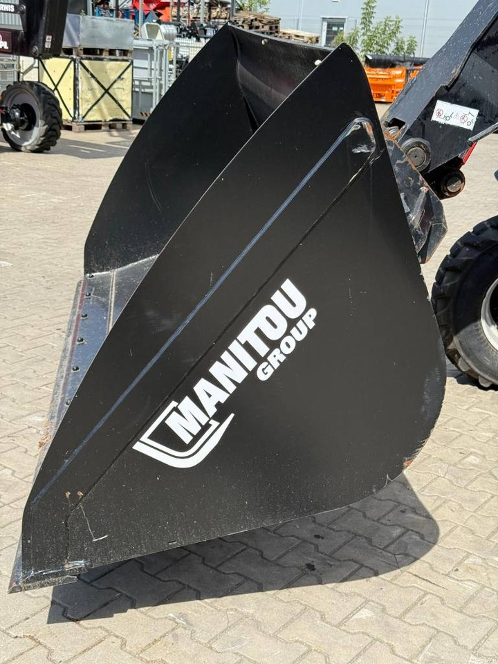 Manitou CBA 1500 L2450 LDR 570548 NEW - Кофа за Строителна техника: снимка 3 Manitou CBA 1500 L2450 LDR 570548 NEW - Кофа за Строителна техника: снимка 3