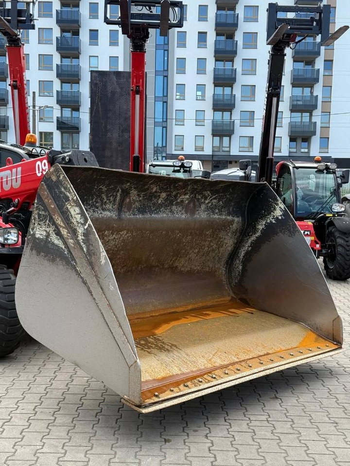 Manitou CBA 2500 LDR 2450mm 2,5m3 570554 - Кофа за Строителна техника: снимка 1 Manitou CBA 2500 LDR 2450mm 2,5m3 570554 - Кофа за Строителна техника: снимка 1