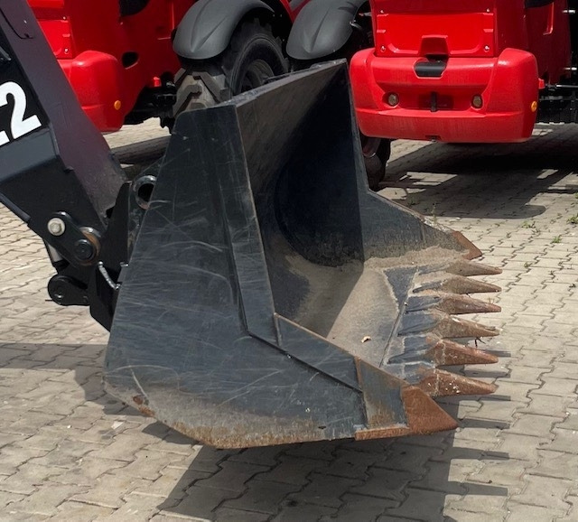 Manitou CBC 650 L 1850 - Кофа за Строителна техника: снимка 1 Manitou CBC 650 L 1850 - Кофа за Строителна техника: снимка 1