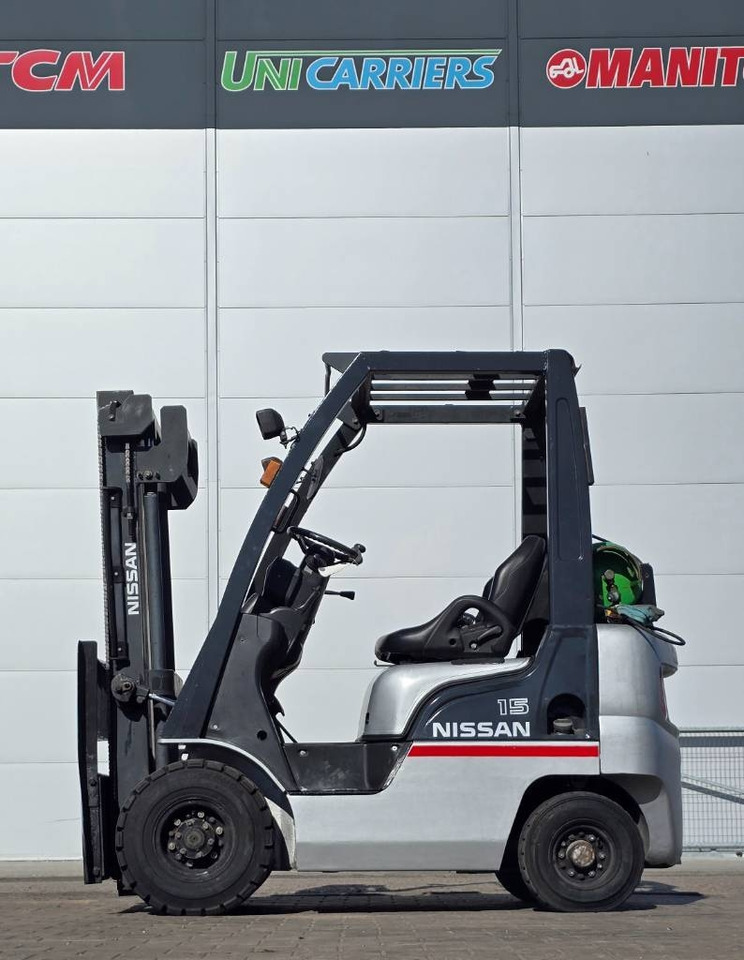 Nissan L01A15 - Газокар: снимка 4 Nissan L01A15 - Газокар: снимка 4