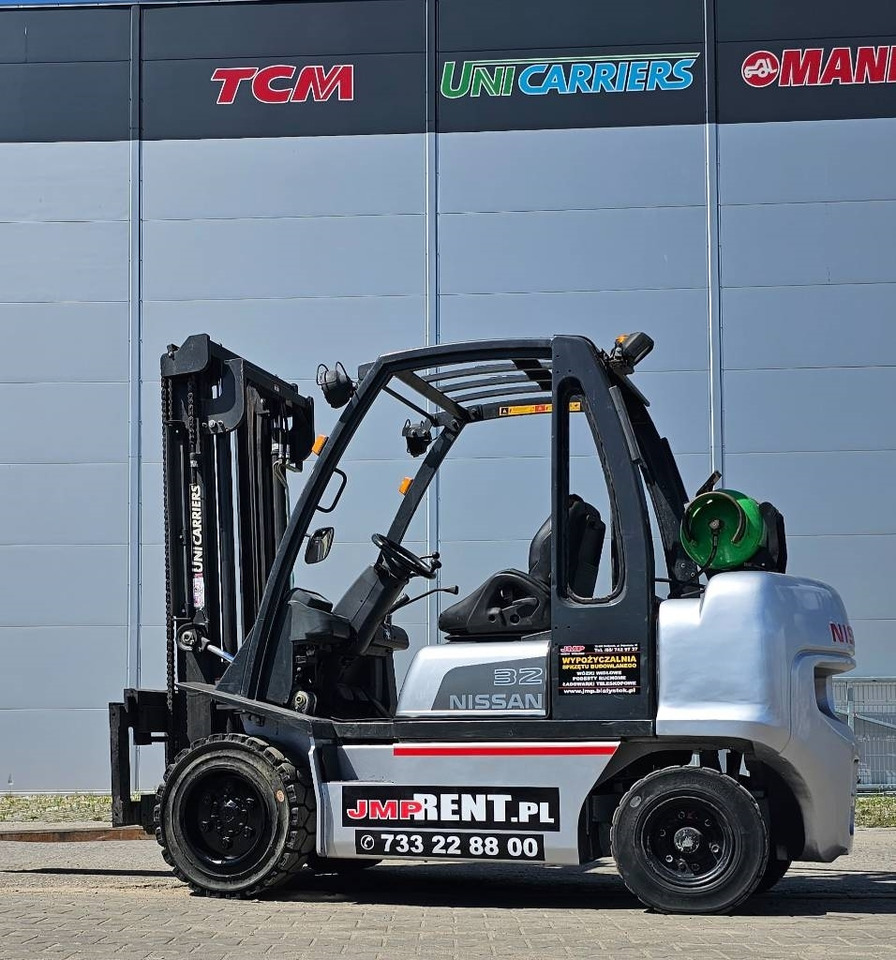 Nissan UG1D2A32LQ - Газокар: снимка 3 Nissan UG1D2A32LQ - Газокар: снимка 3