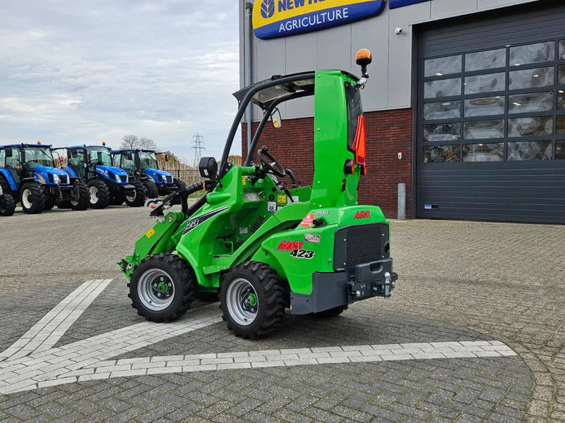 Avant 423 mini-shovel - Мини верижен товарач: снимка 5 Avant 423 mini-shovel - Мини верижен товарач: снимка 5