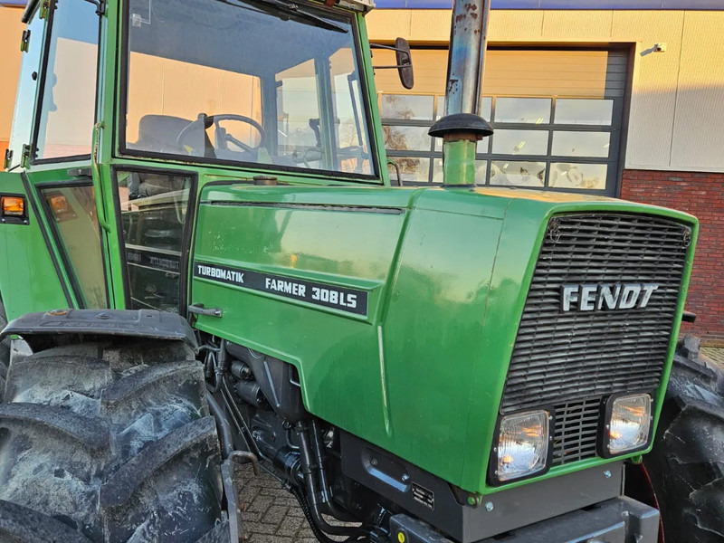 Трактор Fendt FARMER 308 LSA: снимка 10