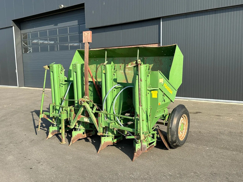 Hassia GLB4D - Картофосадачка: снимка 1 Hassia GLB4D - Картофосадачка: снимка 1