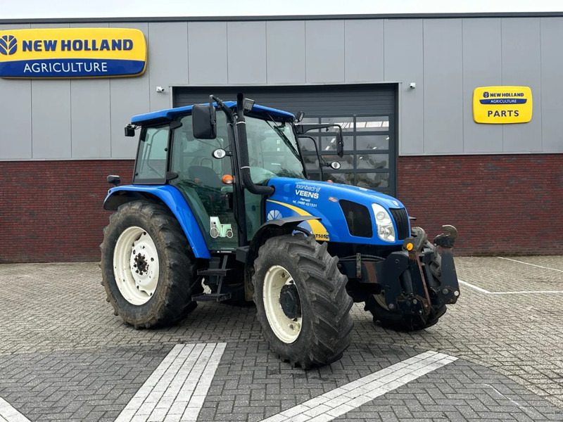 New Holland T5050 Hi-Lo Powershuttle - Трактор: снимка 1 New Holland T5050 Hi-Lo Powershuttle - Трактор: снимка 1