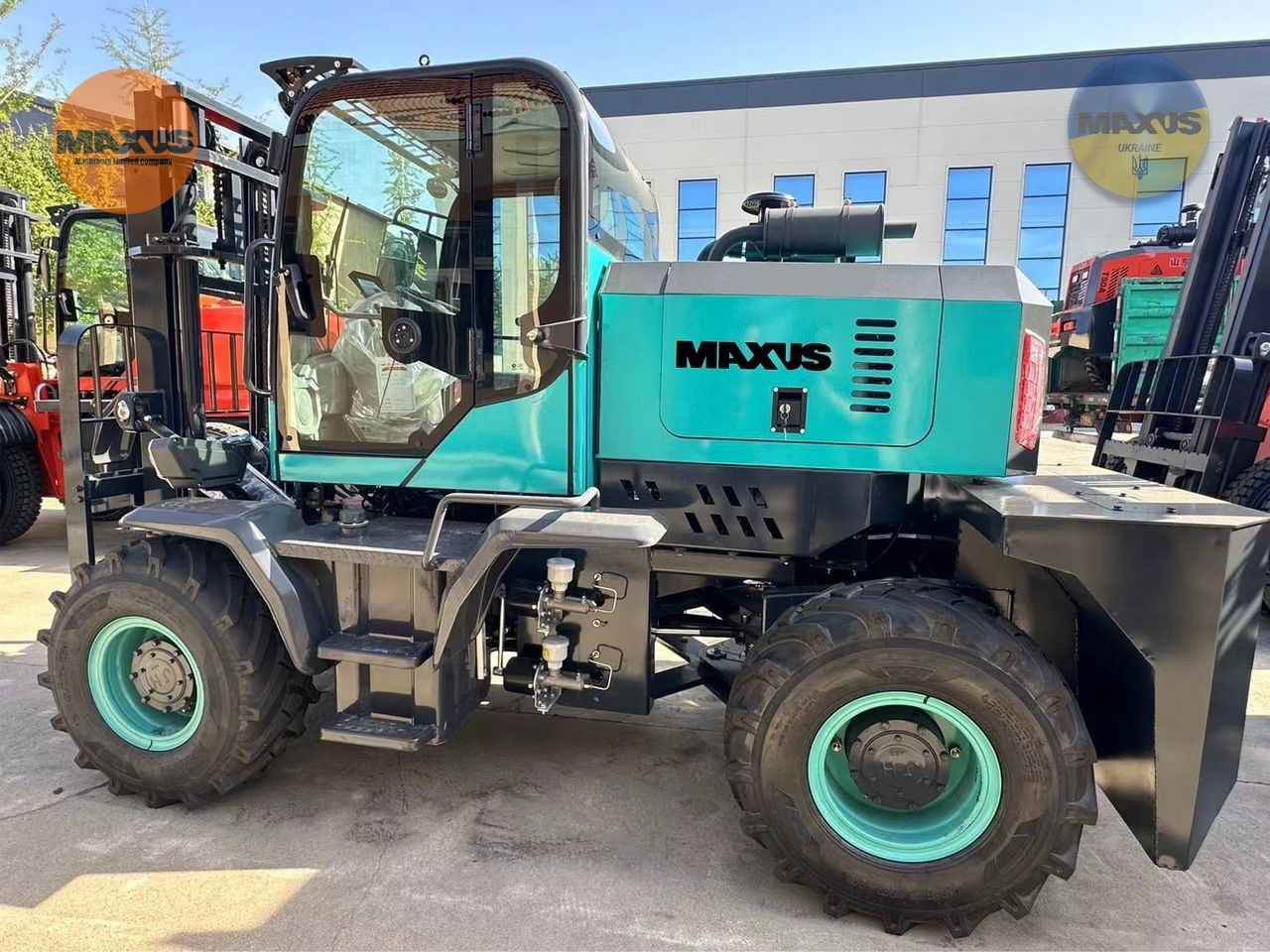 Maxus 23.04 in stock in Poland/ Wózek terenowy 4x4 / 4x4 terrain forklift / позашляховий 4x4 вилковий навантажувач / Geländestapler 4x4 Diesel - Мотокар с висока проходимост: снимка 4 Maxus 23.04 in stock in Poland/ Wózek terenowy 4x4 / 4x4 terrain forklift / позашляховий 4x4 вилковий навантажувач / Geländestapler 4x4 Diesel - Мотокар с висока проходимост: снимка 4