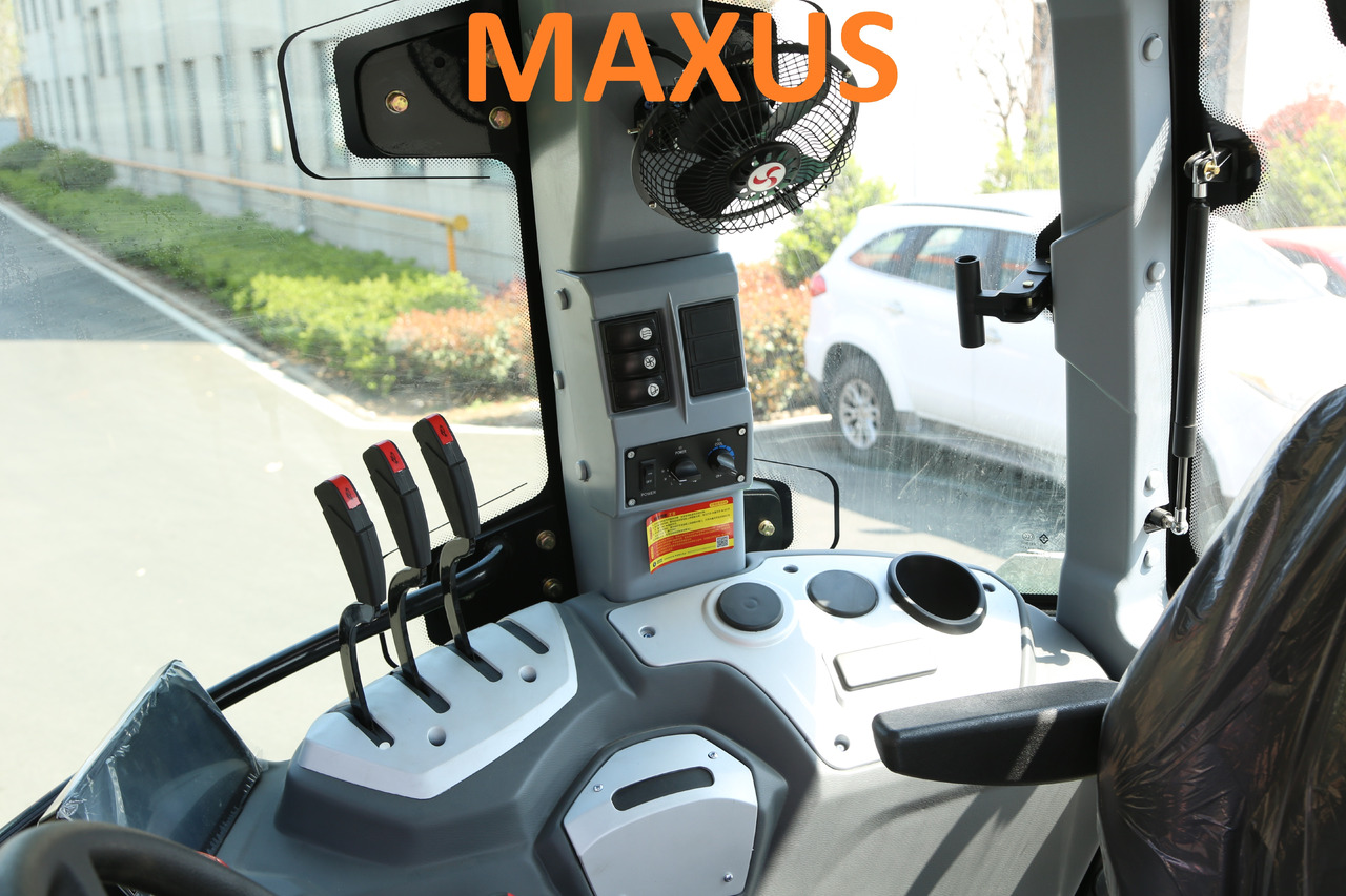Maxus 240km 4x4 - Трактор: снимка 3 Maxus 240km 4x4 - Трактор: снимка 3