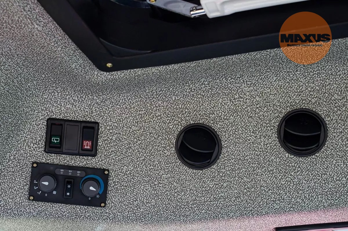 Нови Трактор Maxus kerekes traktor 130 hp 4x4: снимка 13