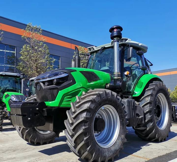 NEW MAXUS 200 HP 4x4 Tractor Warranty up to 10 YEARS НОВИЙ MAXUS 200 К.с. Трактор 4x4 Гарантія до 10 РОКІВ NOWY MAXUS 200 KM Ciągnik 4x4 Gwarancja do 10 LAT - Трактор: снимка 1 NEW MAXUS 200 HP 4x4 Tractor Warranty up to 10 YEARS НОВИЙ MAXUS 200 К.с. Трактор 4x4 Гарантія до 10 РОКІВ NOWY MAXUS 200 KM Ciągnik 4x4 Gwarancja do 10 LAT - Трактор: снимка 1