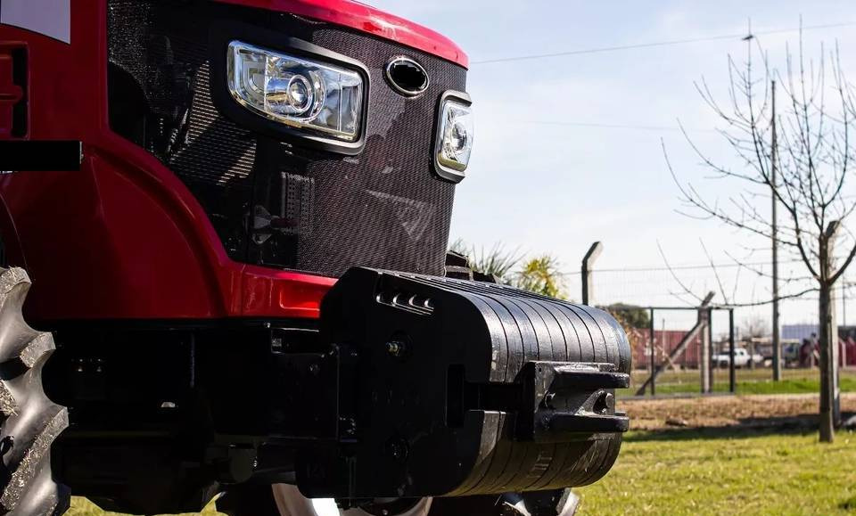 NEW MAXUS X130X HP 4x4 Tractor Euro 5 Warranty up to 10 YEARS | НОВИЙ MAXUS X130X К.с. 4x4 Трактор Євро 5 Гарантія до 10 РОКІВ - Трактор: снимка 5 NEW MAXUS X130X HP 4x4 Tractor Euro 5 Warranty up to 10 YEARS | НОВИЙ MAXUS X130X К.с. 4x4 Трактор Євро 5 Гарантія до 10 РОКІВ - Трактор: снимка 5
