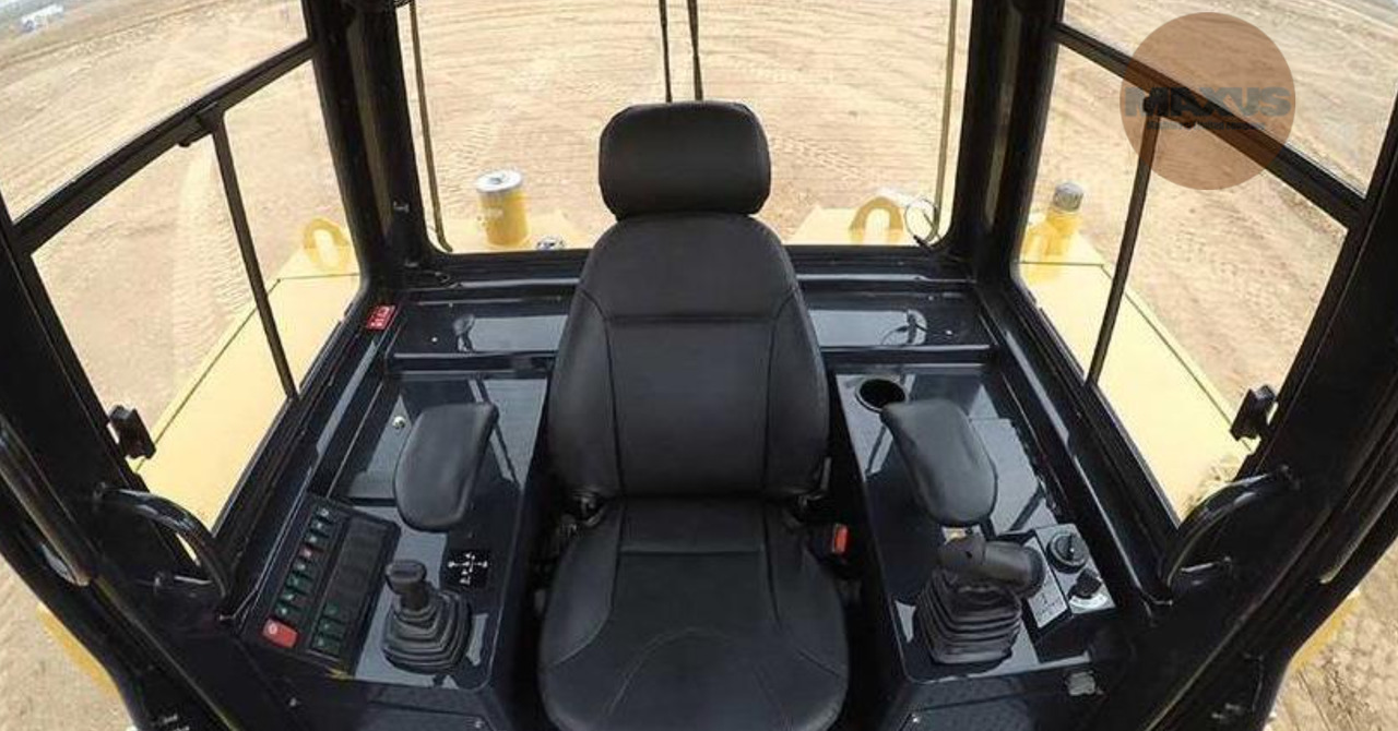 New MAXUS Bulldozer 25 tons 235 HP - Булдозер: снимка 3 New MAXUS Bulldozer 25 tons 235 HP - Булдозер: снимка 3