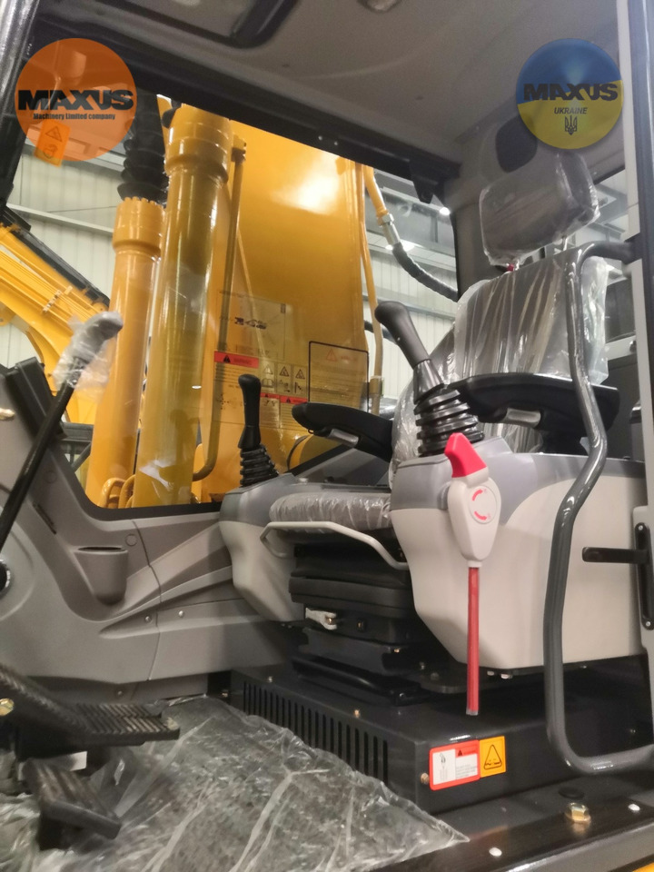 Maxus Гусеничний екскаватор модель M 130 - Верижен багер: снимка 4 Maxus Гусеничний екскаватор модель M 130 - Верижен багер: снимка 4