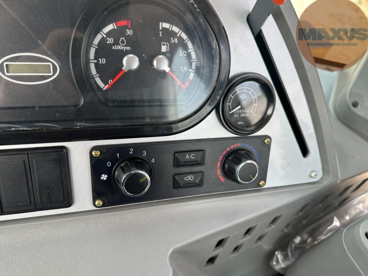 Нови Багер-товарач maxus Maxus Baggerlader 4cx: снимка 6