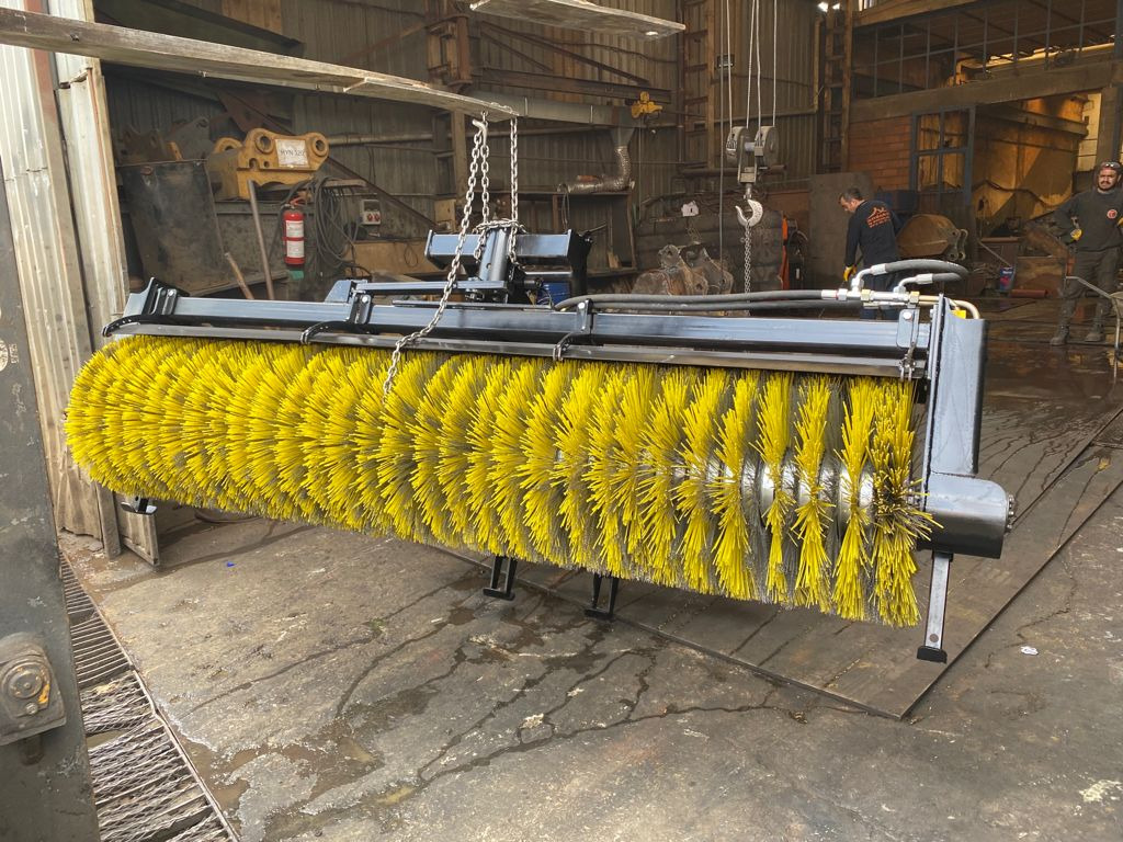 Bobcat - Четка за Строителна техника: снимка 5 Bobcat - Четка за Строителна техника: снимка 5