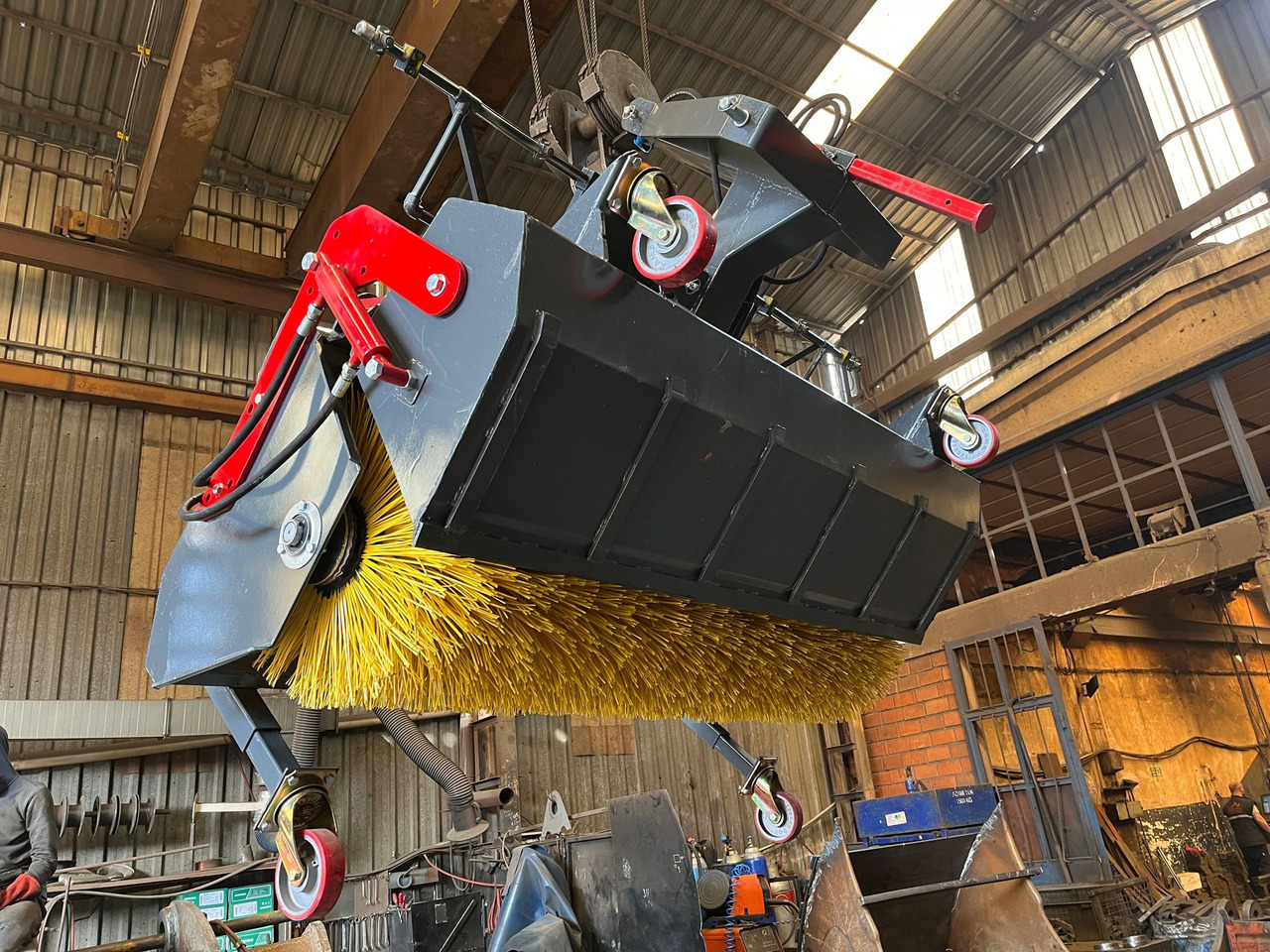 Bobcat - Четка за Комунална/ Специална техника: снимка 3 Bobcat - Четка за Комунална/ Специална техника: снимка 3