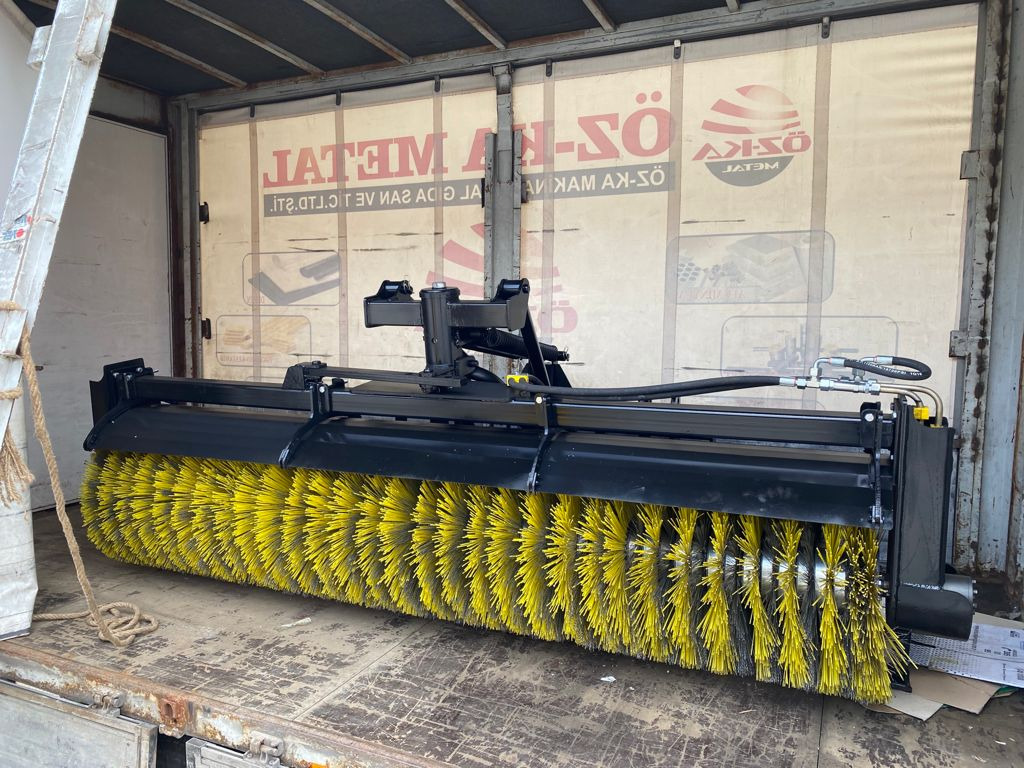 Bobcat - Четка за Строителна техника: снимка 2 Bobcat - Четка за Строителна техника: снимка 2