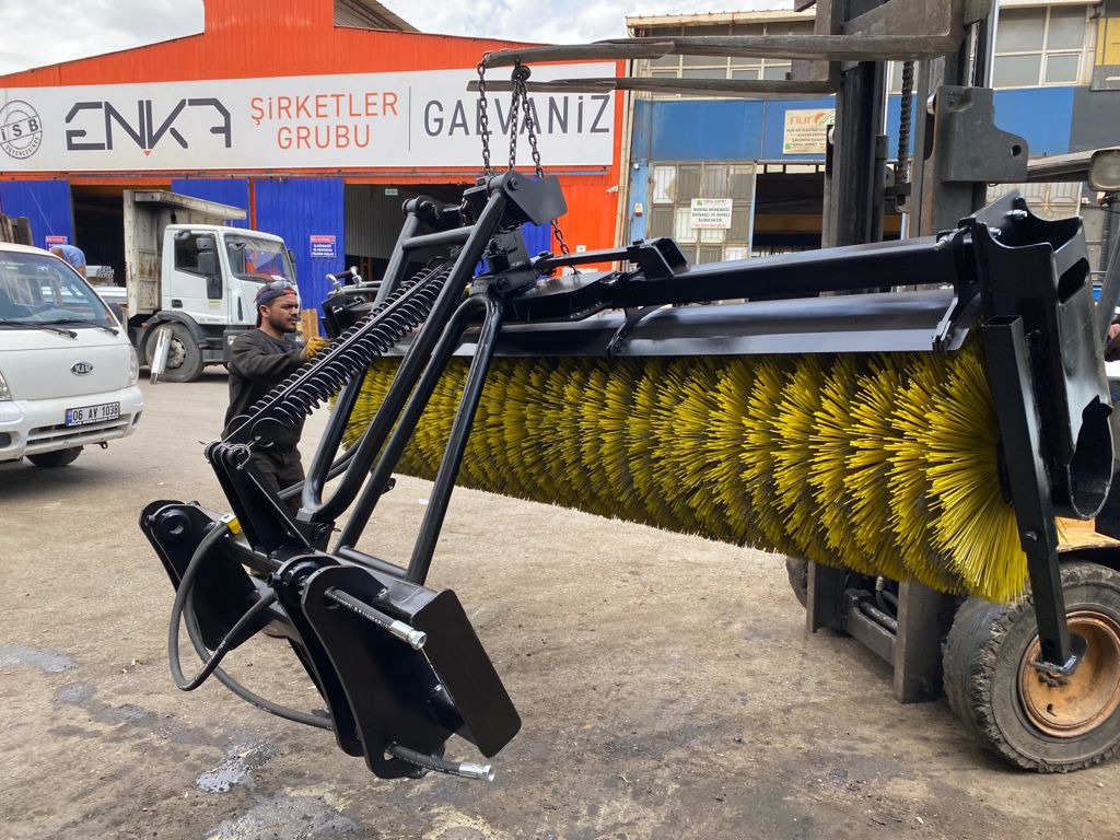 Bobcat - Четка за Строителна техника: снимка 3 Bobcat - Четка за Строителна техника: снимка 3