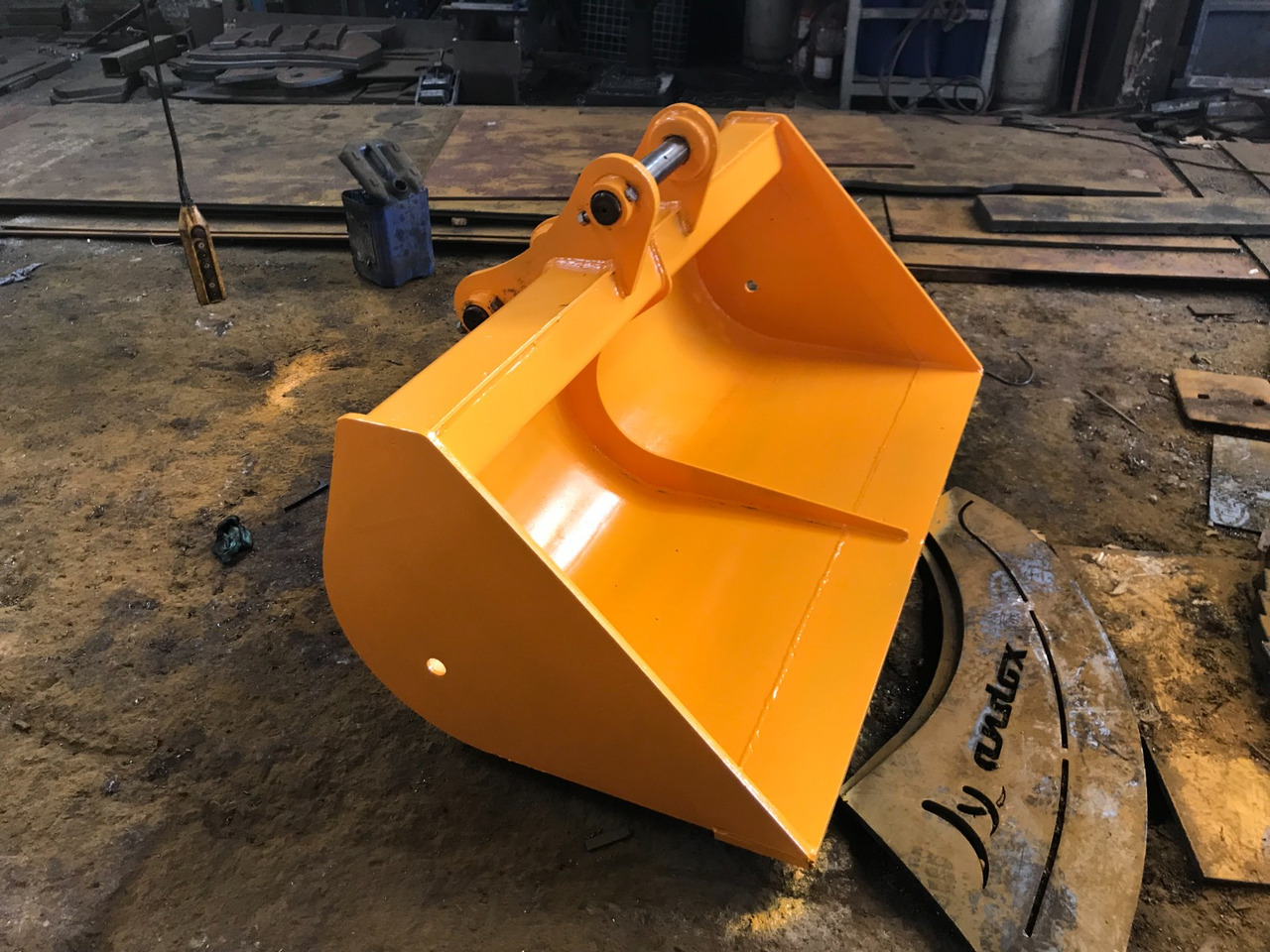 Volvo - Кофа за товарач за Строителна техника: снимка 3 Volvo - Кофа за товарач за Строителна техника: снимка 3