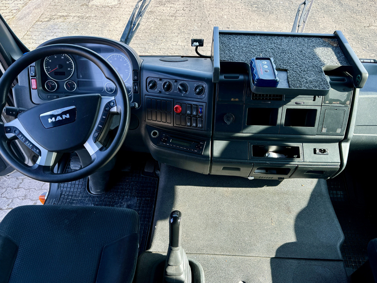 Автовоз камион MAN TGL 8.220  BL 8.220: снимка 11