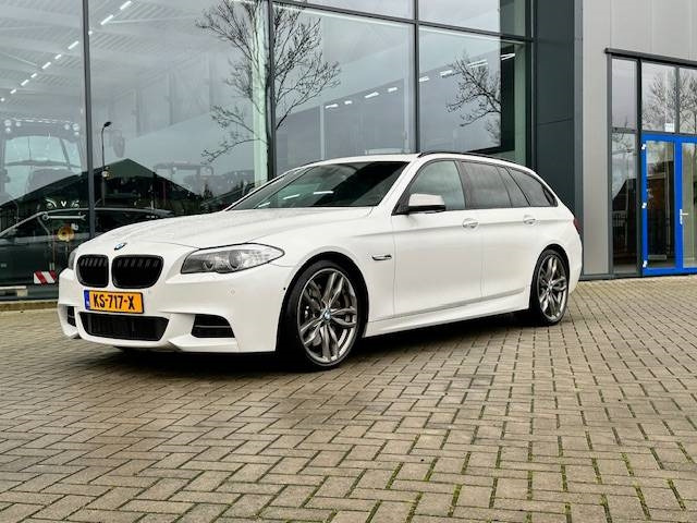 BMW m550xd super compleet! - Лек автомобил: снимка 4 BMW m550xd super compleet! - Лек автомобил: снимка 4