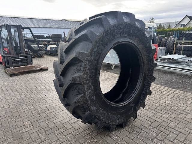 Michelin 650/75 R38 MachXbib Neu - Гуми и джанти за Селскостопанска техника: снимка 1 Michelin 650/75 R38 MachXbib Neu - Гуми и джанти за Селскостопанска техника: снимка 1