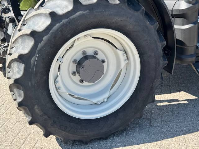 Valtra G125 Ecopower Active, 2022, 1815 uur! - Трактор: снимка 4 Valtra G125 Ecopower Active, 2022, 1815 uur! - Трактор: снимка 4