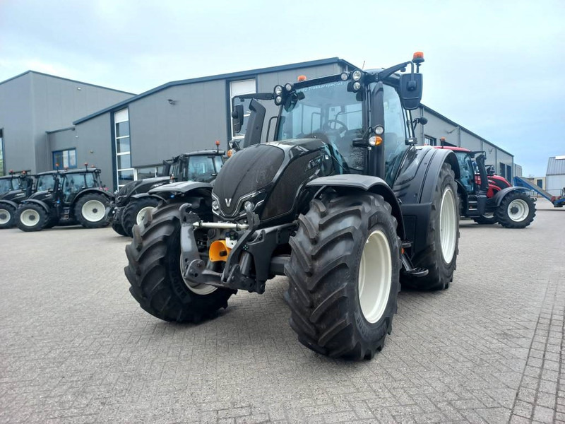 Valtra N155 Ecopower Direct Smart Touch! - Трактор: снимка 2 Valtra N155 Ecopower Direct Smart Touch! - Трактор: снимка 2