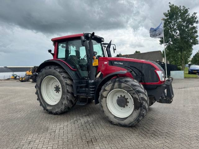 Valtra T193 Hitech TWINTRAC 5900 uur! - Трактор: снимка 2 Valtra T193 Hitech TWINTRAC 5900 uur! - Трактор: снимка 2