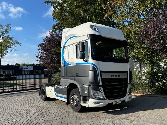 DAF XF 106 460 Super Space Cab 780.000km - Влекач: снимка 3 DAF XF 106 460 Super Space Cab 780.000km - Влекач: снимка 3