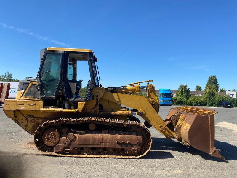 Caterpillar 963C - Верижен товарач: снимка 2 Caterpillar 963C - Верижен товарач: снимка 2