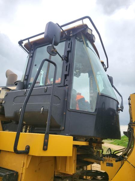 Колесен товарач Caterpillar 972K: снимка 15