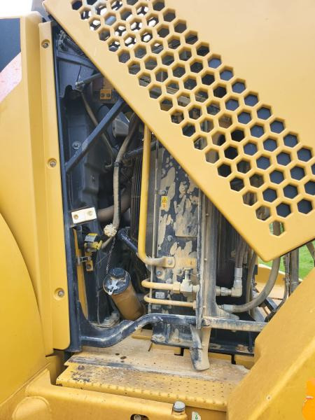 Колесен товарач Caterpillar 972K: снимка 22