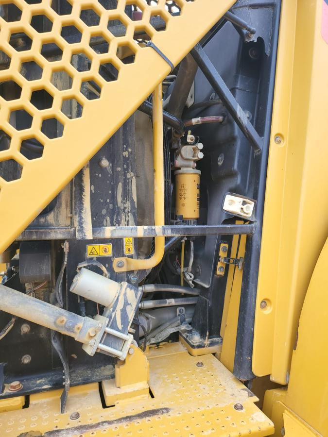 Колесен товарач Caterpillar 972K: снимка 23