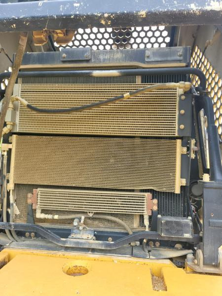 Колесен товарач Caterpillar 972K: снимка 25