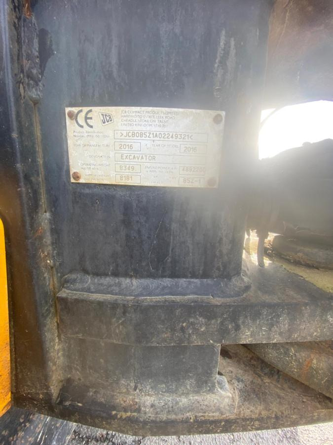 Мини багер Jcb 85Z-1: снимка 14