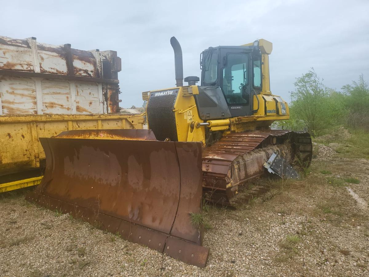 Komatsu D61PX-15 - Булдозер: снимка 1 Komatsu D61PX-15 - Булдозер: снимка 1