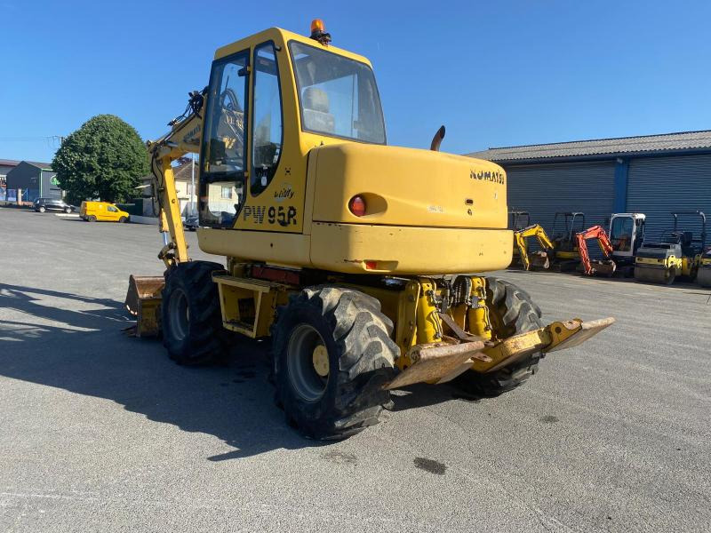Komatsu PW95 - Колесен багер: снимка 2 Komatsu PW95 - Колесен багер: снимка 2