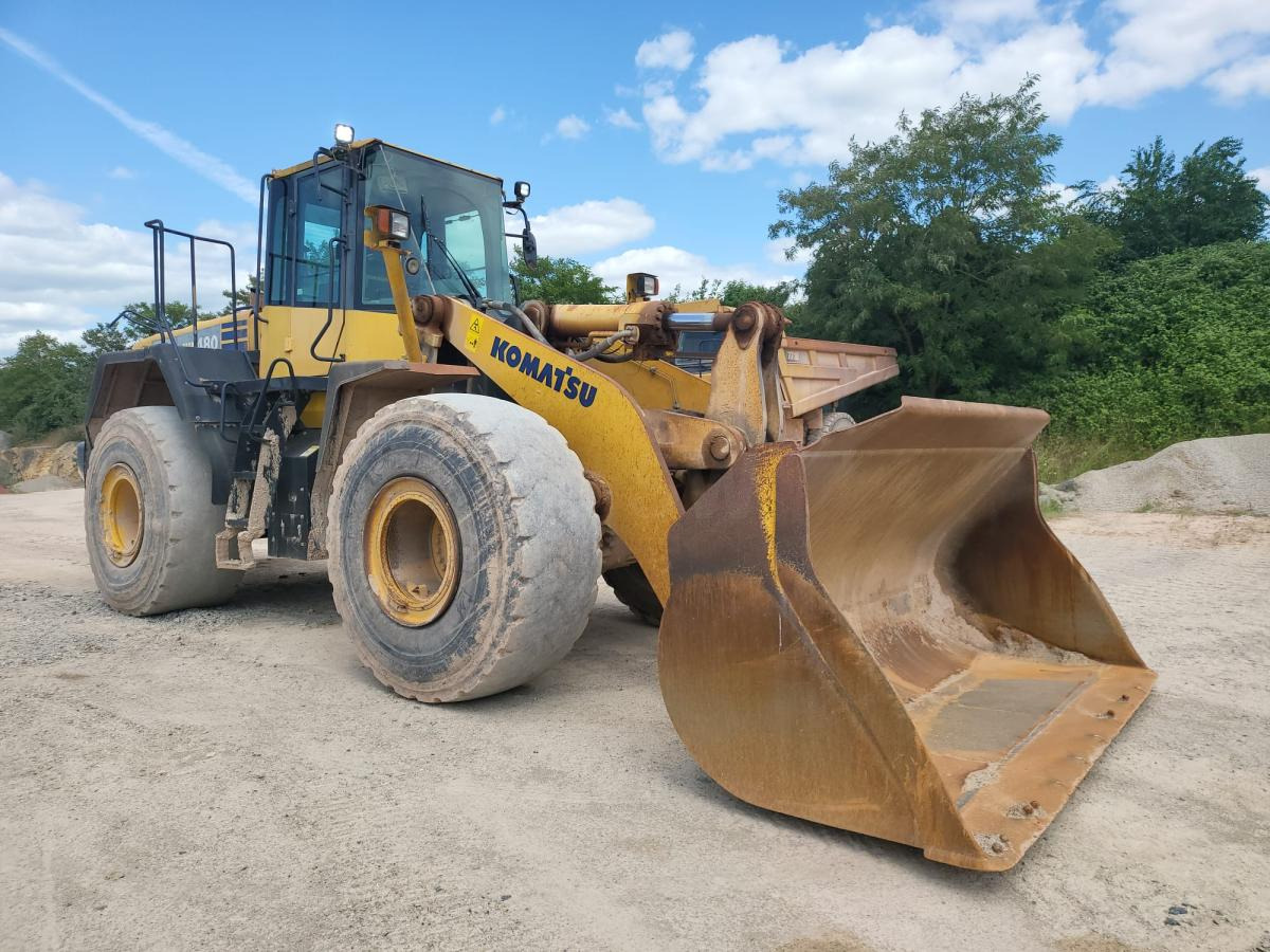 Komatsu WA480-6 - Колесен товарач: снимка 1 Komatsu WA480-6 - Колесен товарач: снимка 1