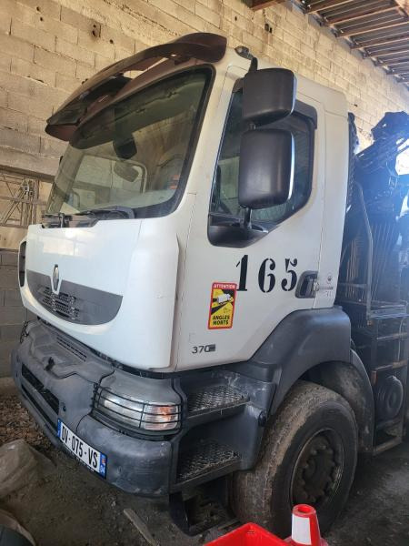 Renault 370.32 DXI - Самосвал камион, Камион с кран: снимка 3 Renault 370.32 DXI - Самосвал камион, Камион с кран: снимка 3