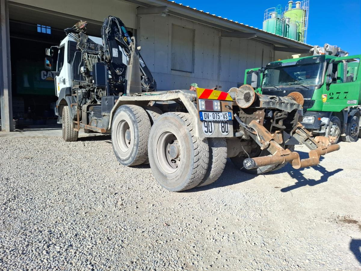 Renault 370 DXI - Мултилифт с кука камион, Камион с кран: снимка 5 Renault 370 DXI - Мултилифт с кука камион, Камион с кран: снимка 5